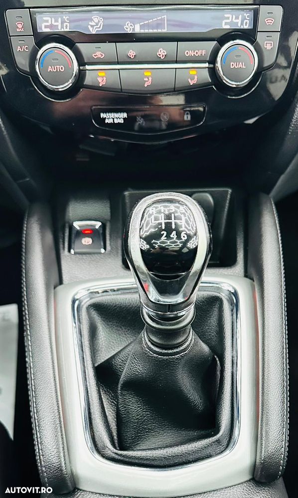 Nissan Qashqai 1.5 DCI TEKNA - 26