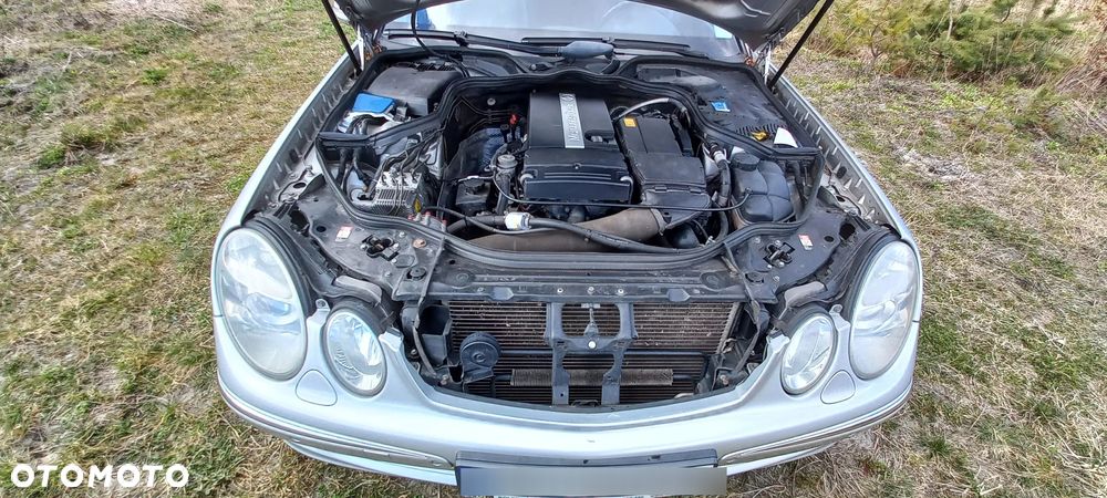 Mercedes-Benz Klasa E 200 Kompressor Automatik Avantgarde - 32