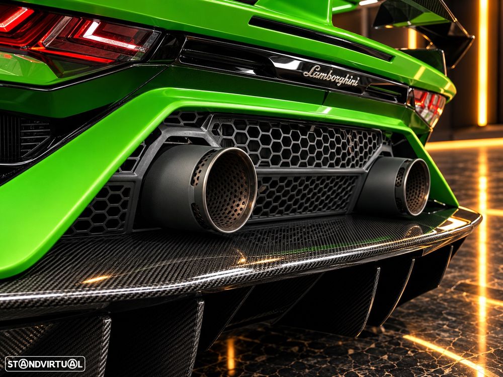 Lamborghini Aventador SVJ - 11