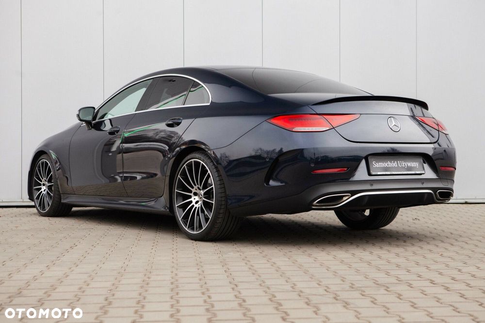 Mercedes-Benz CLS - 6