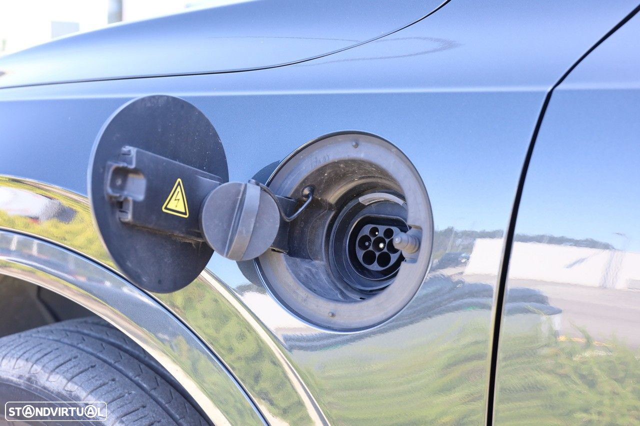 Volvo XC 90 2.0 T8 PHEV Momentum Plus AWD - 2