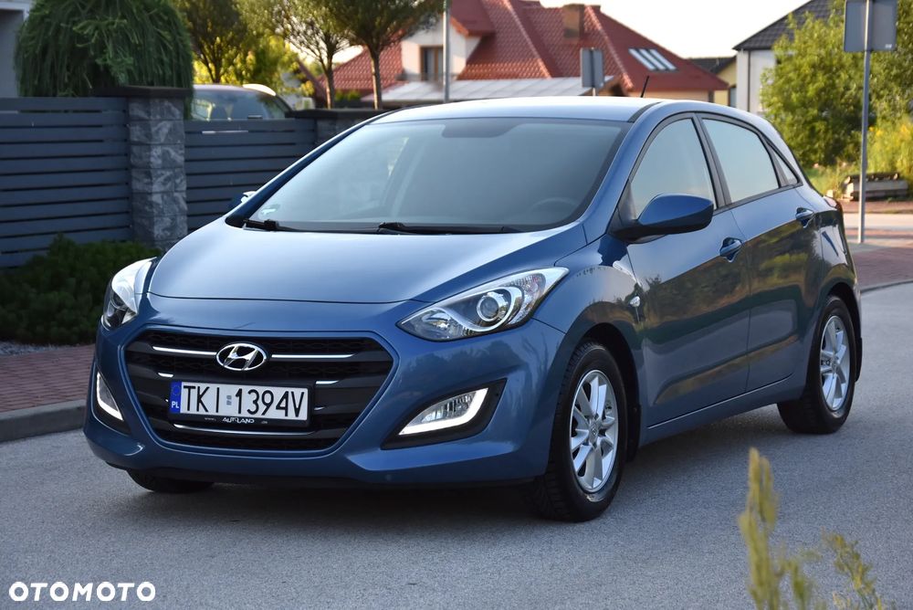 Hyundai i30 blue 1.4 Classic Navigation - 4