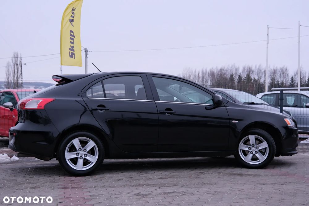 Mitsubishi Lancer - 13