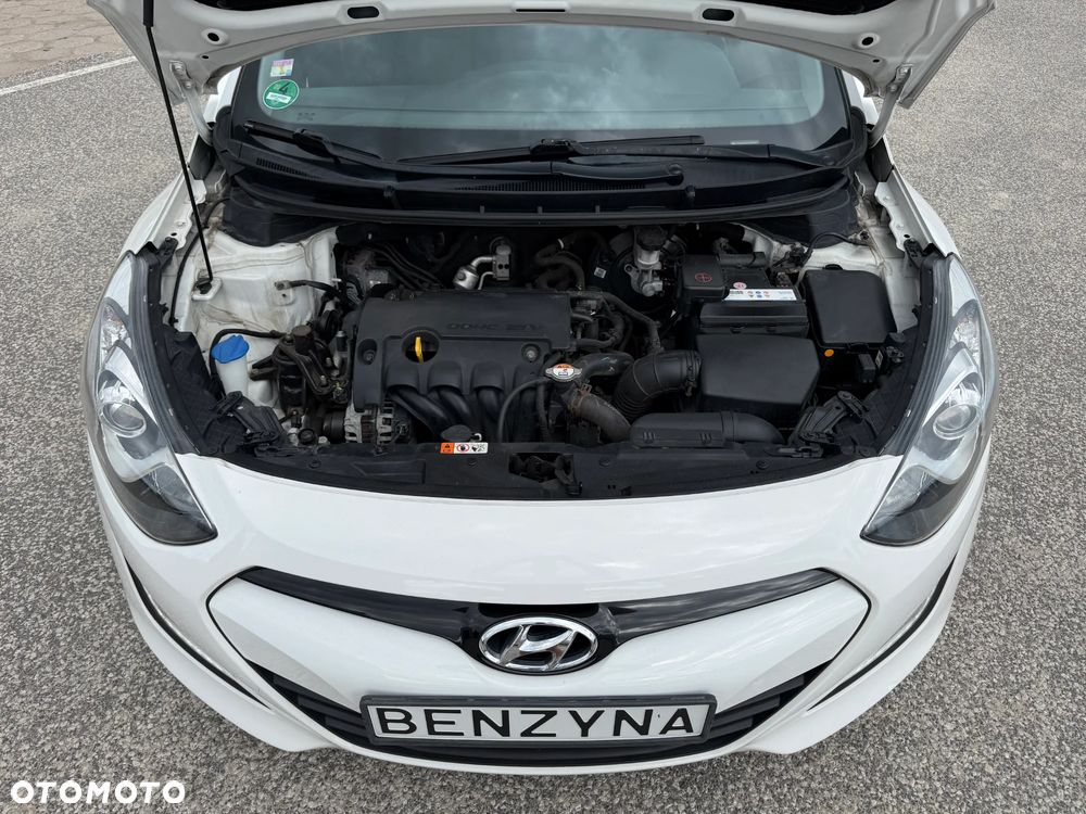 Hyundai i30 1.4 Comfort - 6