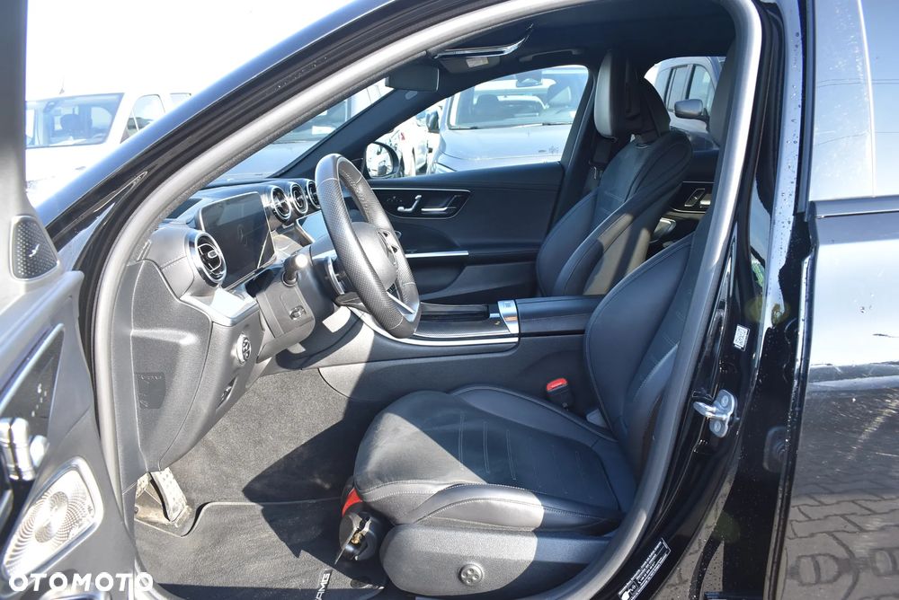 Mercedes-Benz Klasa C 300 d mHEV AMG - 11