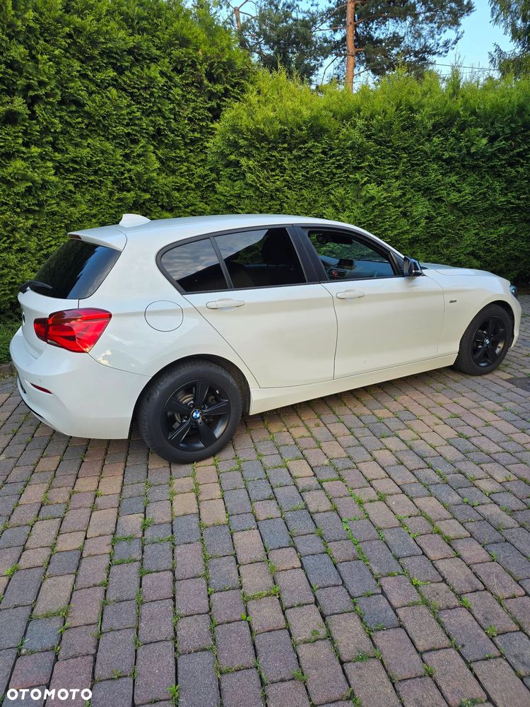 BMW Seria 1 118i Sport Line - 3