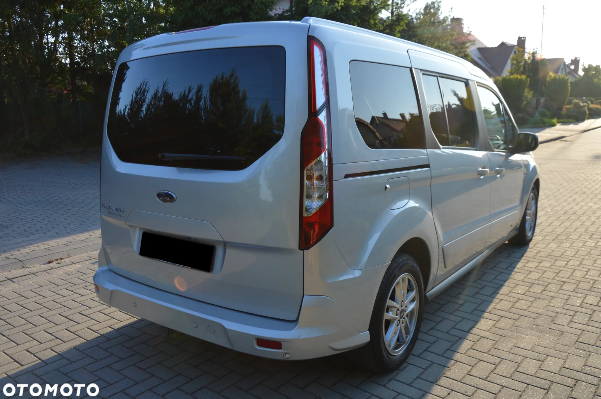 Ford Tourneo Connect 1.5 EcoBlue Start-Stop Titanium - 5
