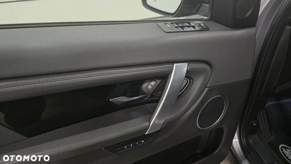 Land Rover Discovery Sport D200 Dynamic S - 14