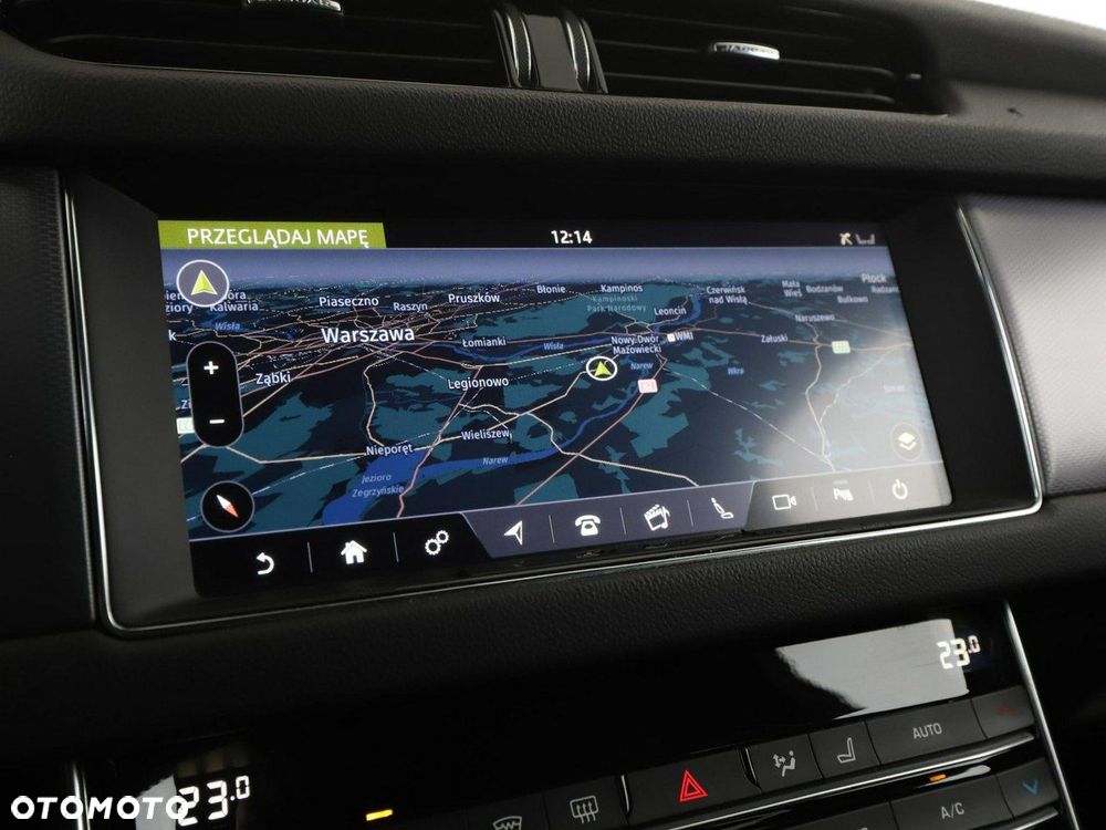 Jaguar XF 20d AWD R-Sport - 26