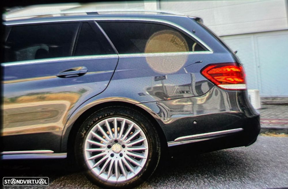 Mercedes-Benz E 250 - 5