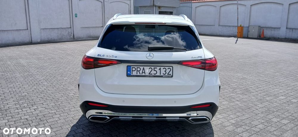Mercedes-Benz GLC 220 d 4-Matic - 2