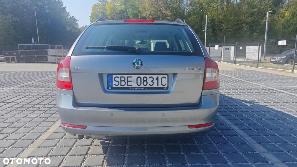 Skoda Octavia 1.4 TSI Ambition - 4