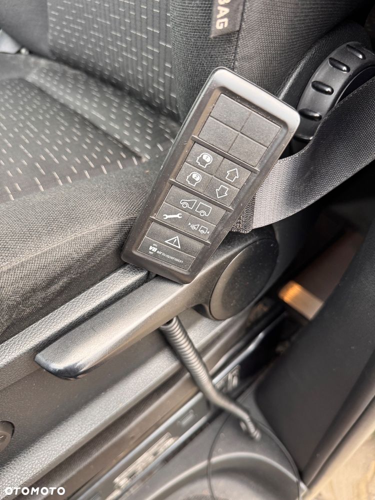 Mercedes-Benz Sprinter - 6