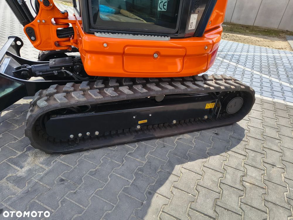 Kubota LONKING CDM6025 - 11