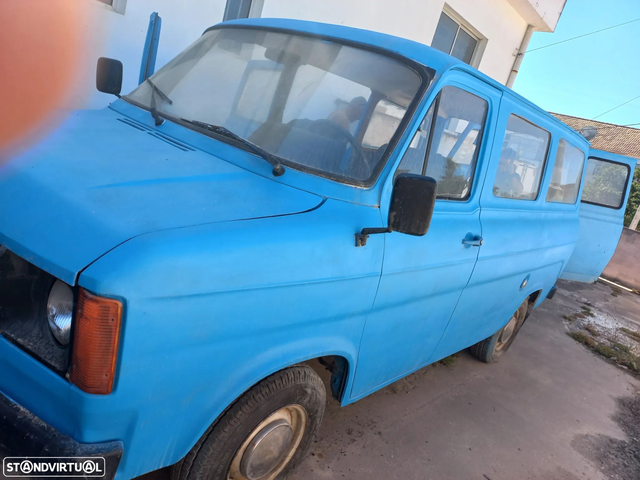 Ford Transit - 1