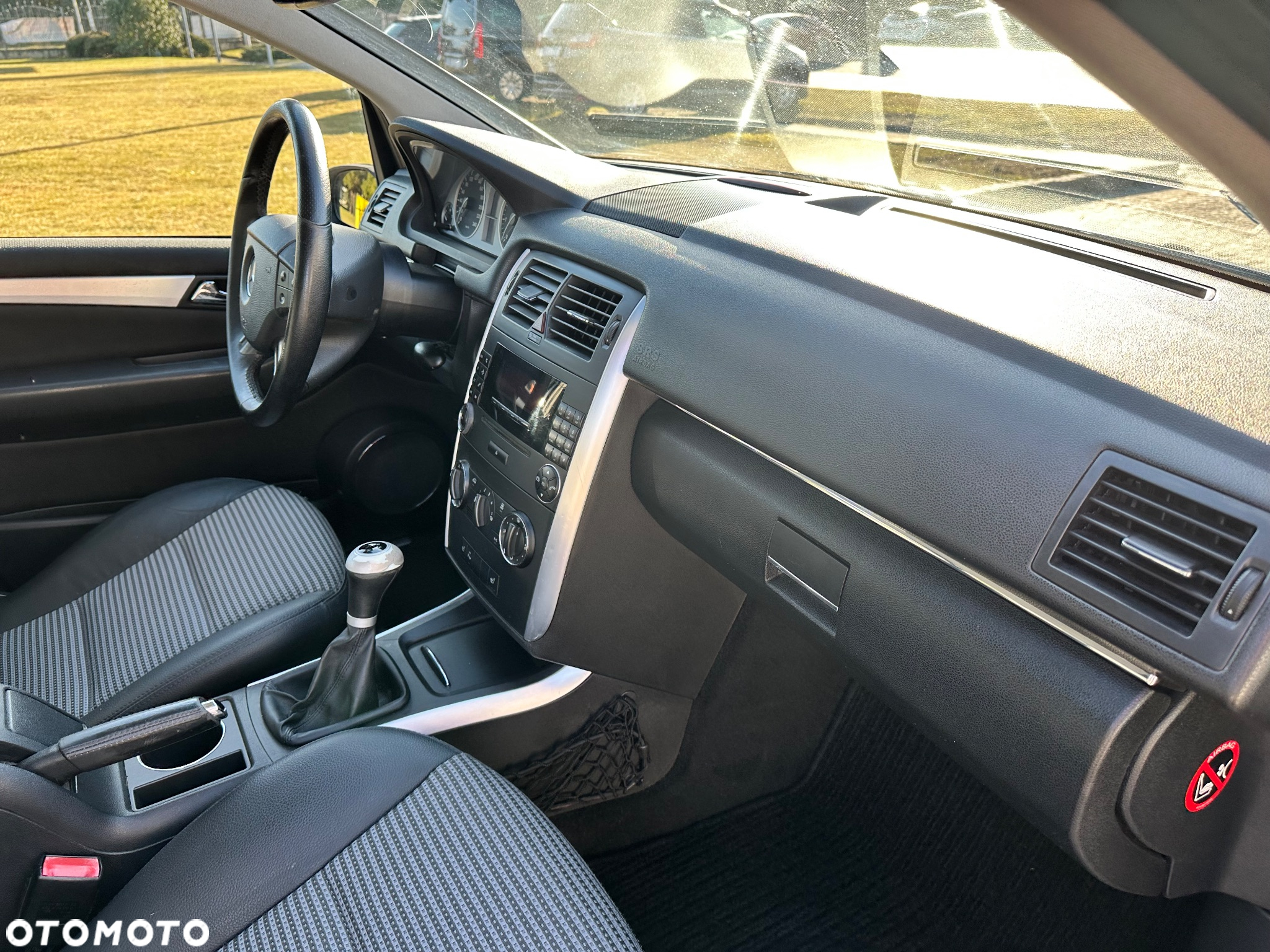 Mercedes-Benz Klasa B 150 - 35