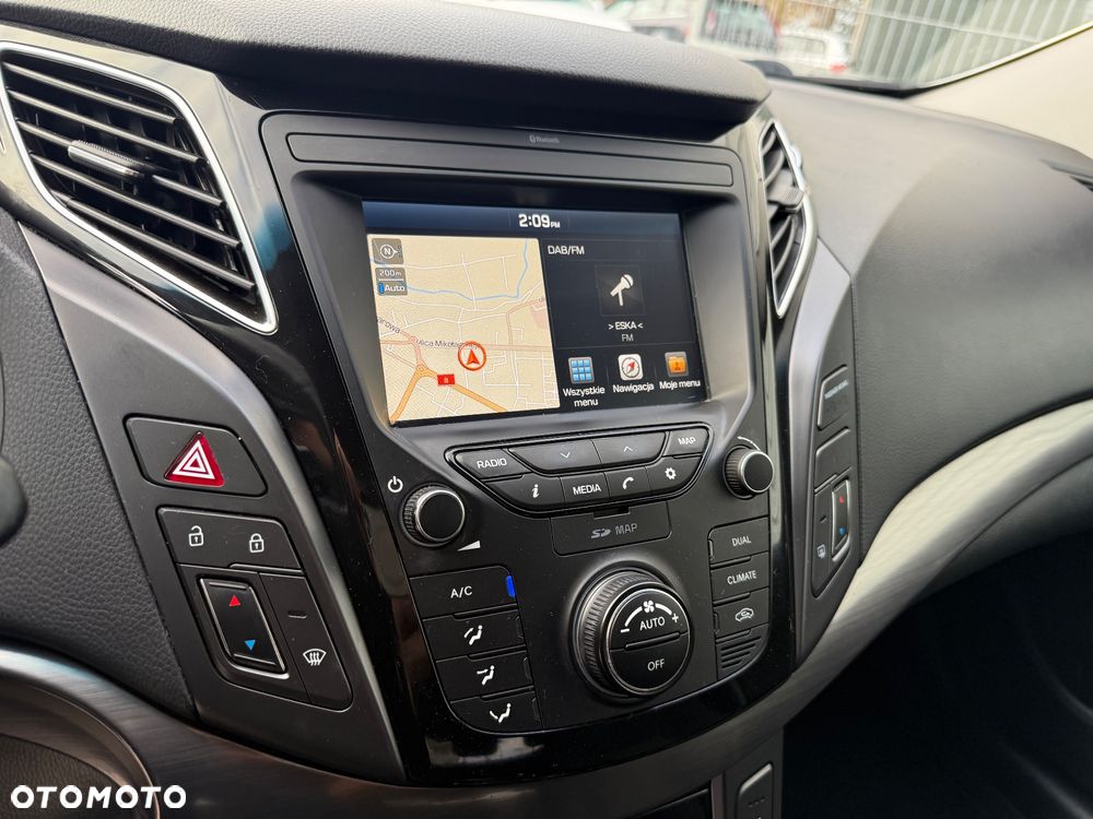 Hyundai i40 Kombi 1.7 CRDi DCT Premium - 25