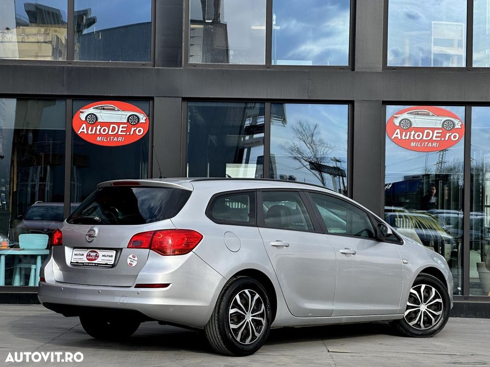 Opel Astra - 4