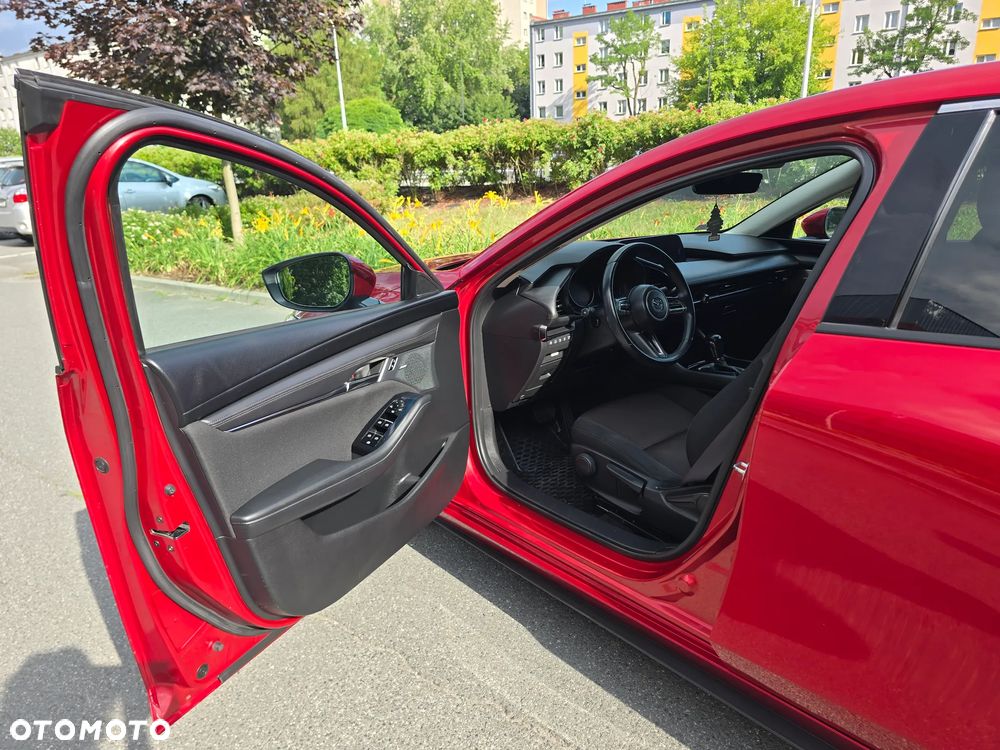 Mazda 3 2.0 mHEV Hikari - 17
