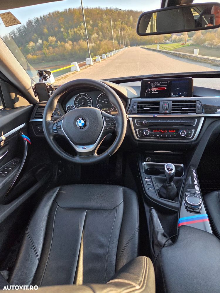 BMW Seria 3 320d xDrive - 8