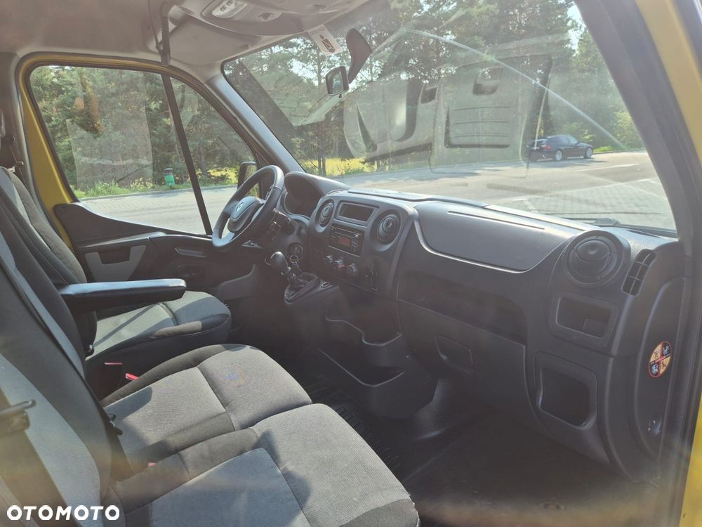 Renault Master - 24