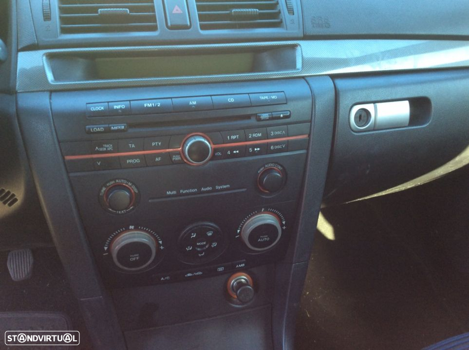 Mazda 3 1.6 DI Turbo 2005 - Para peças - 11