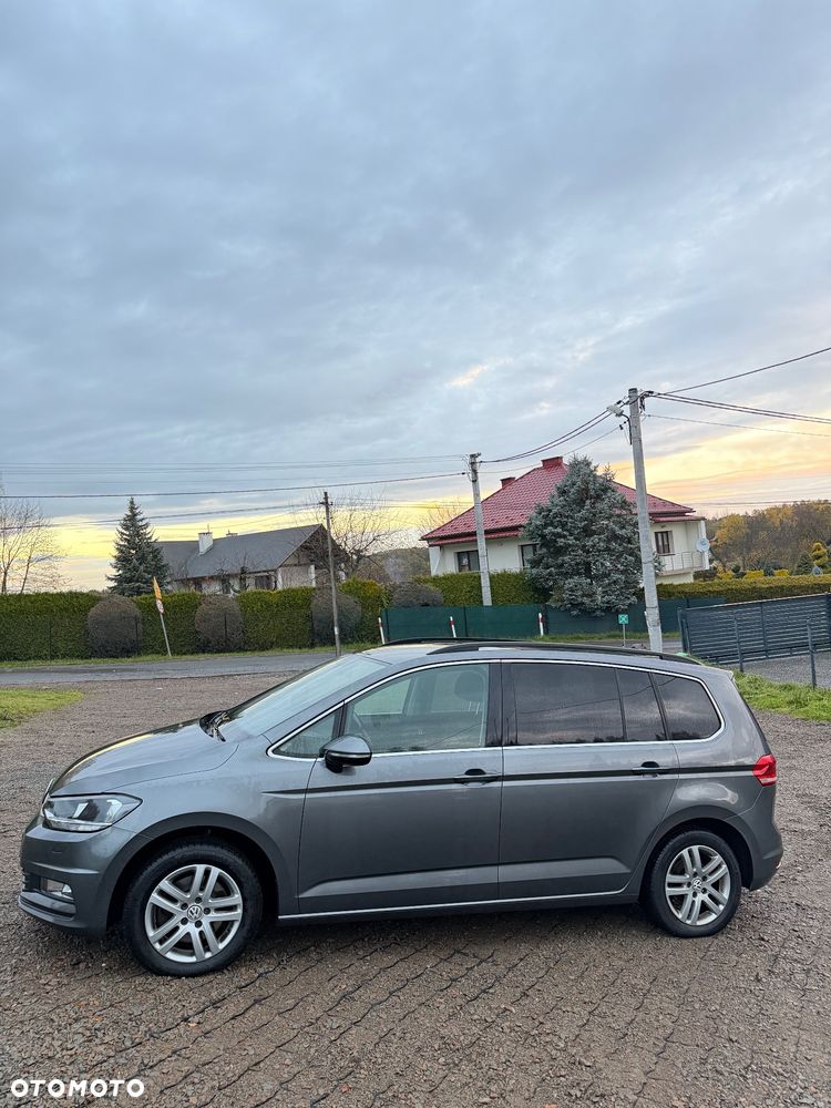 Volkswagen Touran 1.4 TSI BMT Comfortline DSG - 25