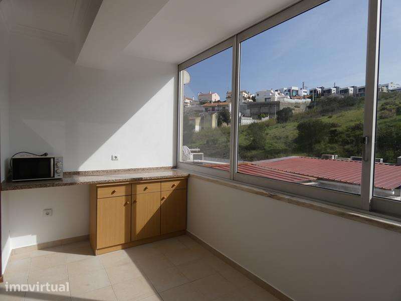 Apartamento T1 no Centro da Cidade de Torres Vedras - Grande imagem: 4/14