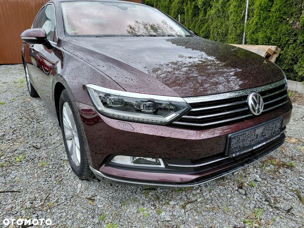 Volkswagen Passat 2.0 TDI SCR DSG Highline - 16