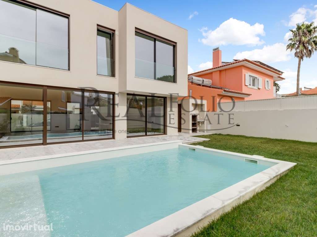 Moradia T4 com piscina e garagem na Aldeia de Juzo - Grande imagem: 2/45