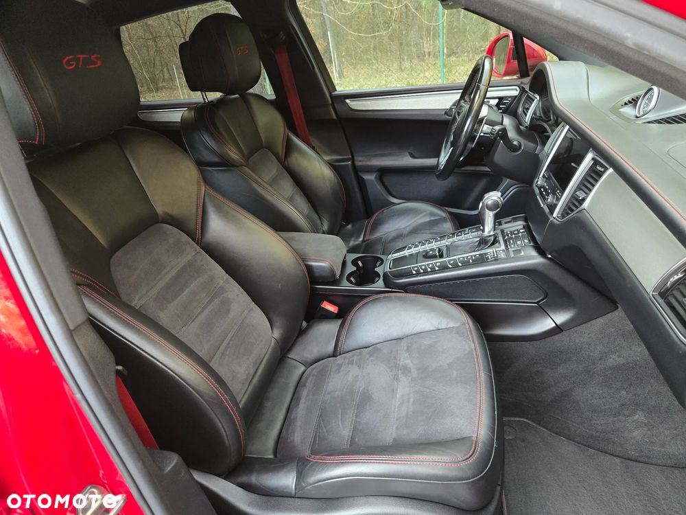 Porsche Macan GTS PDK - 19