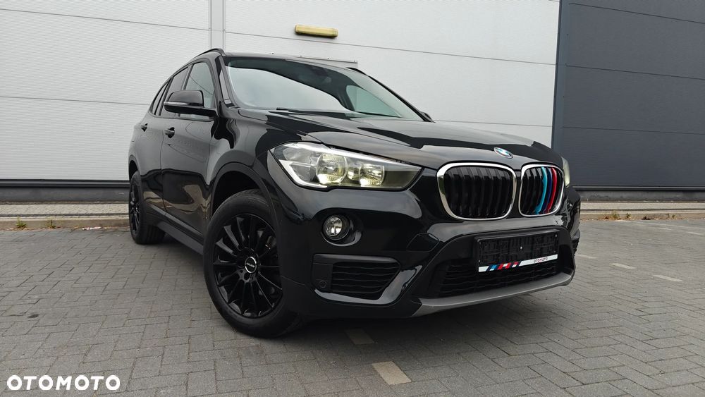 BMW X1 sDrive18i Business Edition - 3