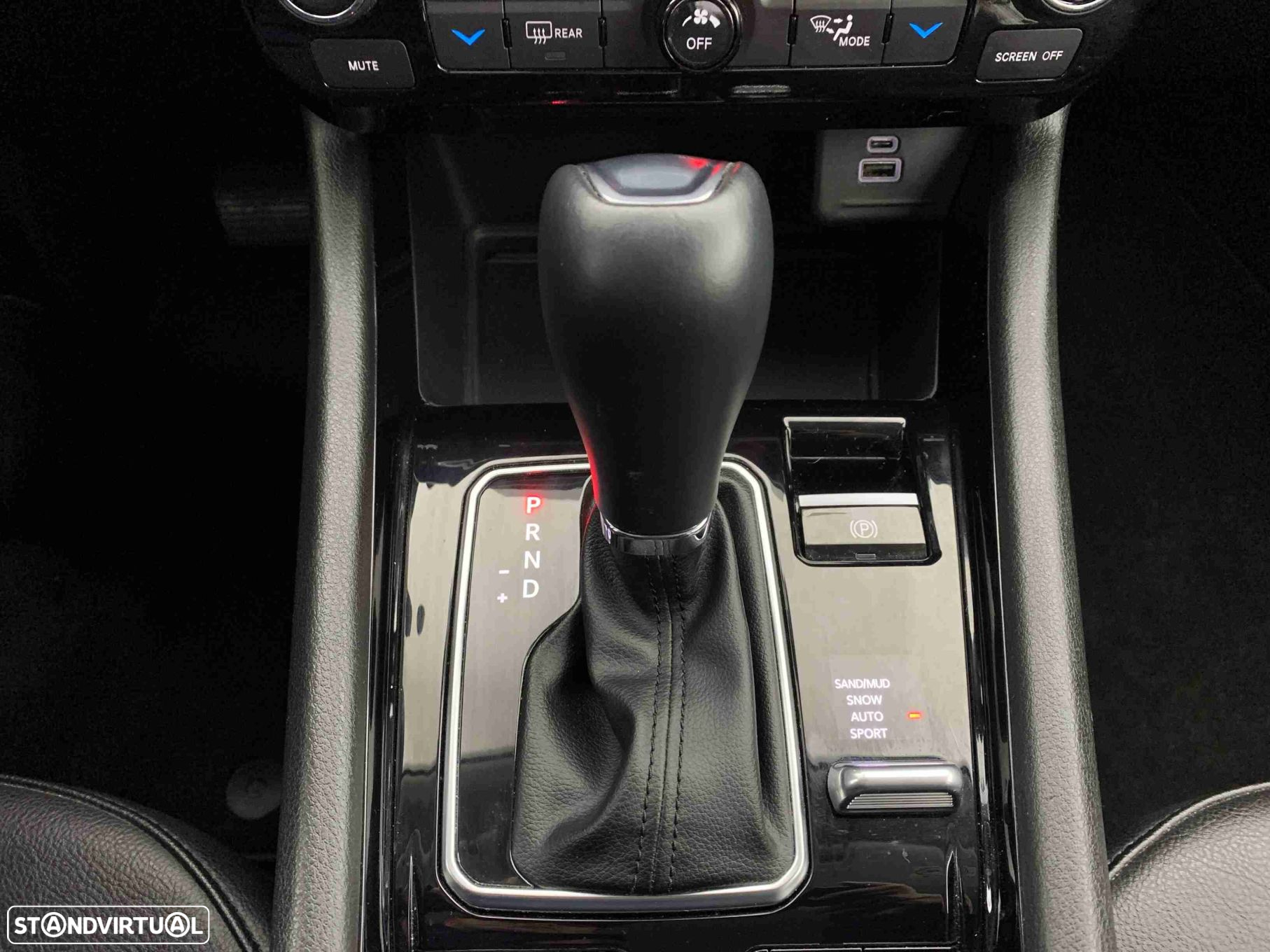 Jeep Compass 1.3 TG 4Xe Limited - 10