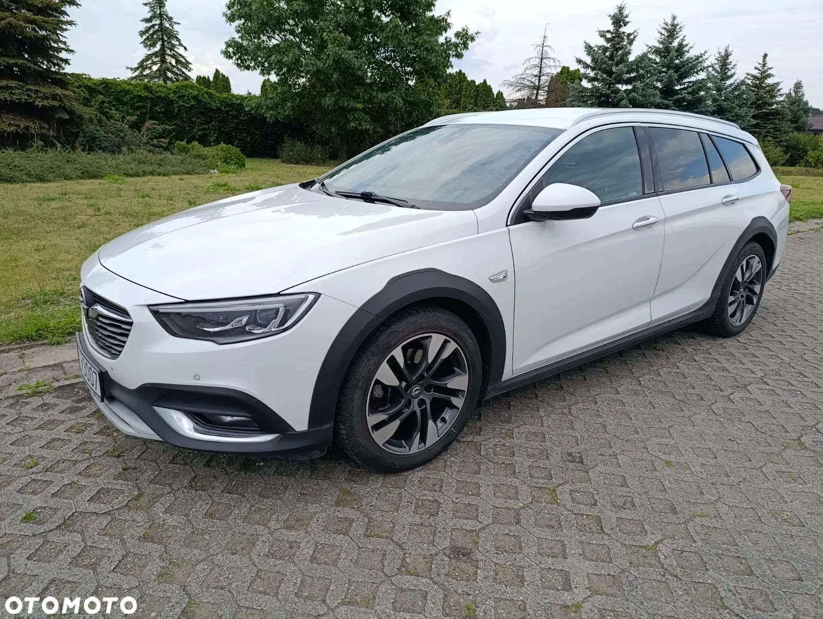 Opel Insignia CT 2.0 CDTI - 1