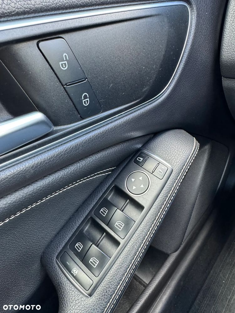 Mercedes-Benz CLA 220 d 7G-DCT - 16