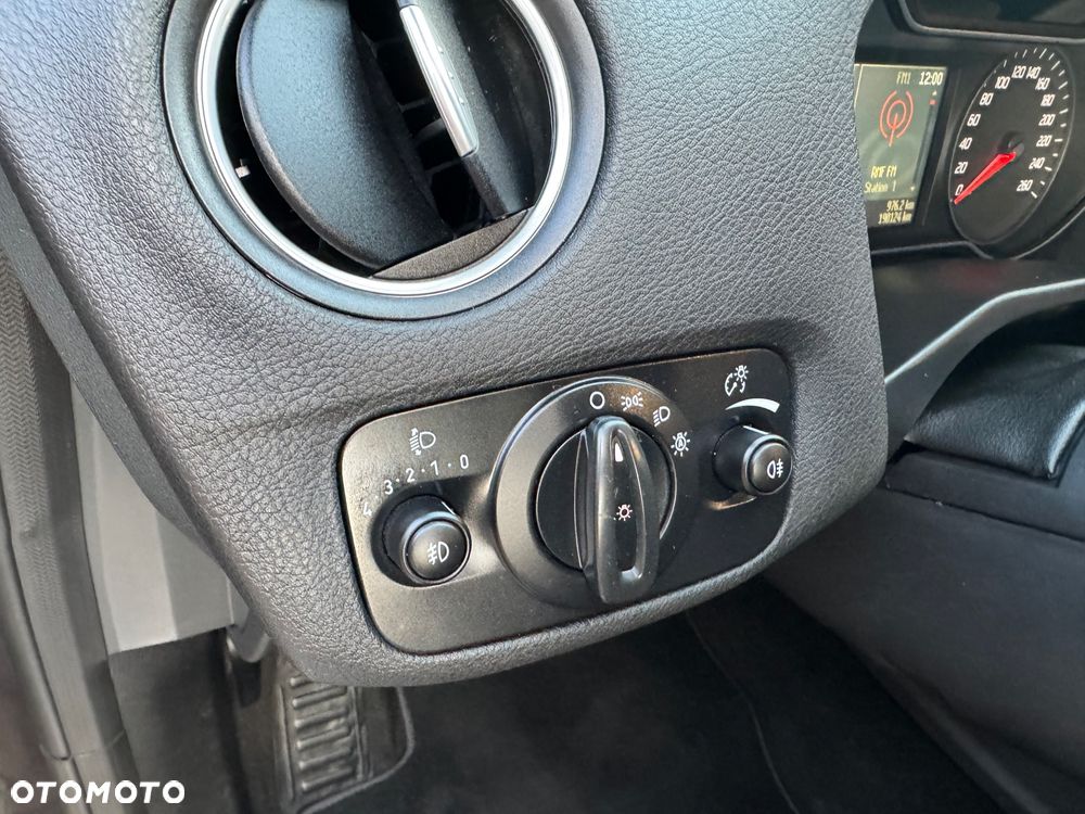 Ford Mondeo 2.0 TDCi Viva Titanium - 24