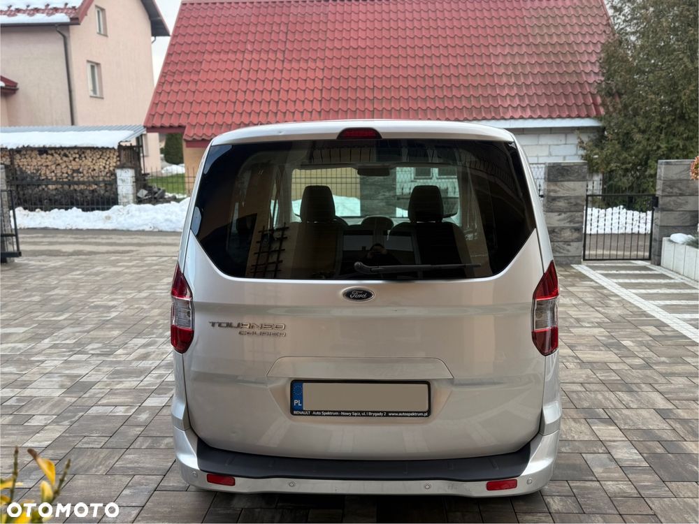 Ford Tourneo Courier 1.5 TDCi Titanium - 8