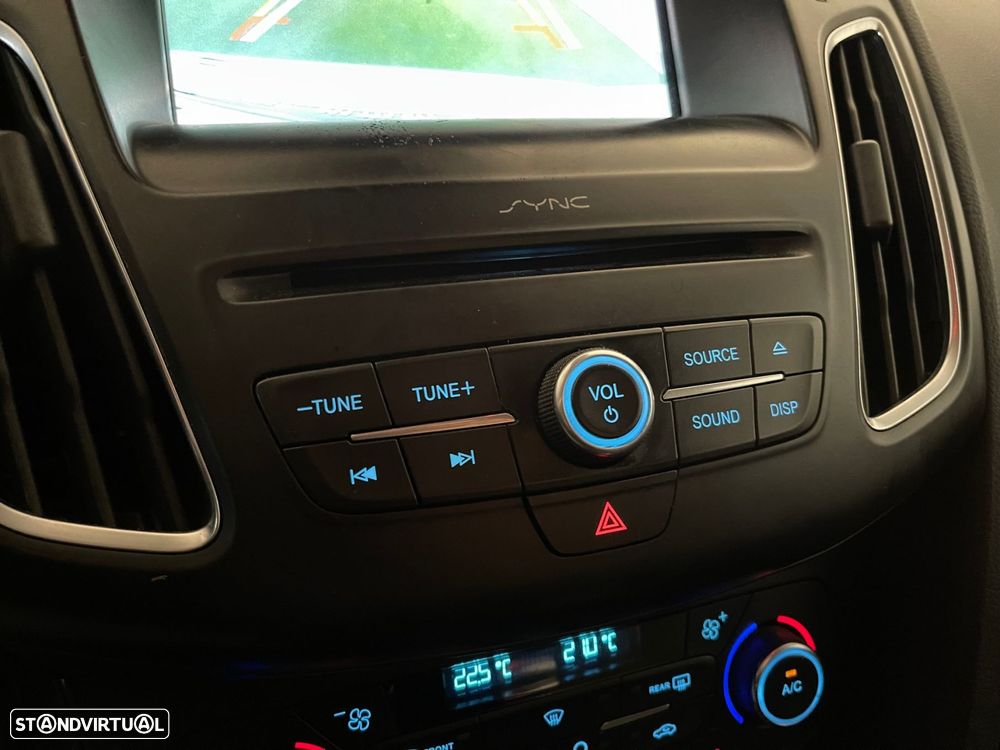 Ford Focus SW 1.5 TDCi EcoBlue Connected Aut. - 21