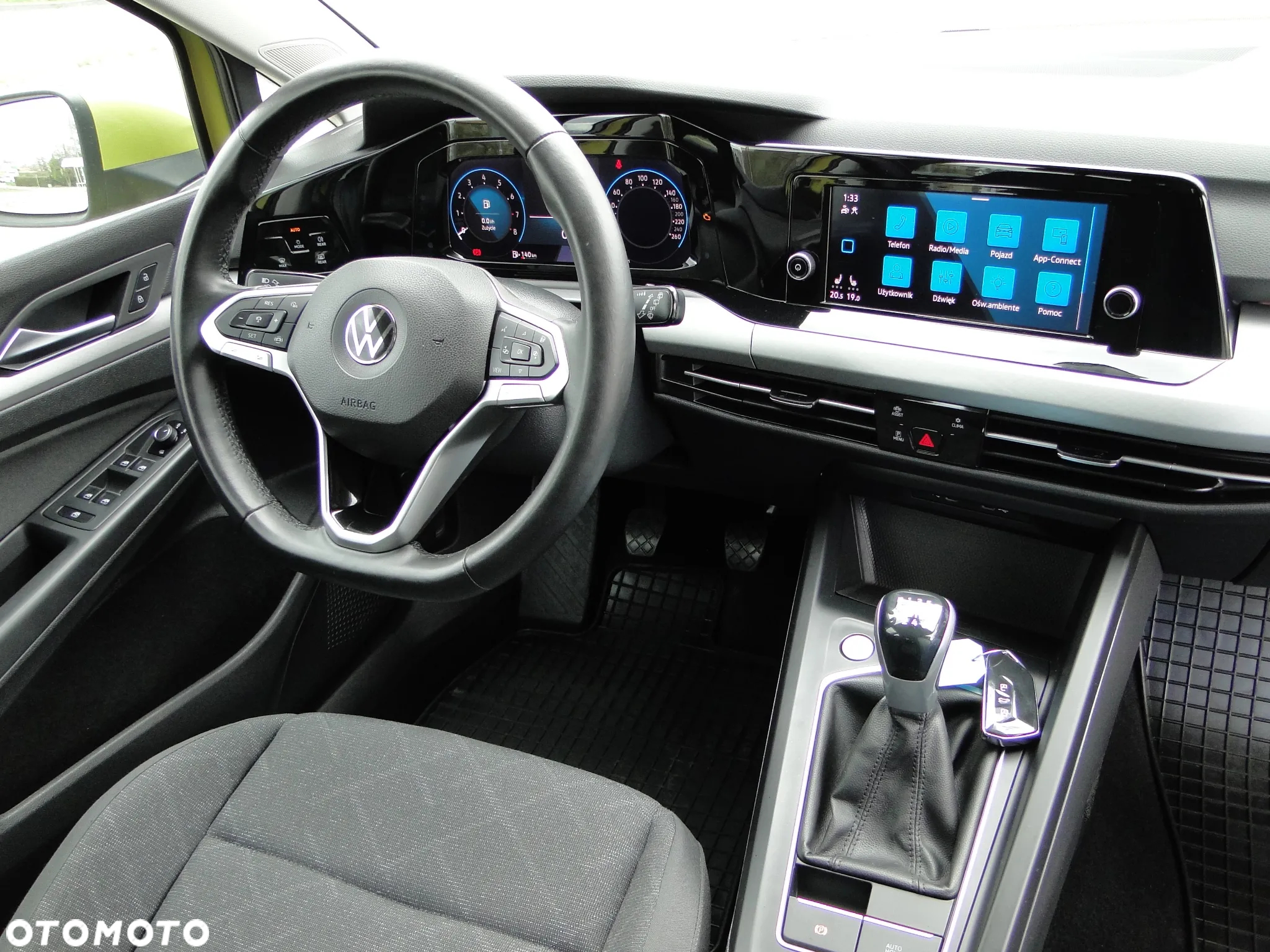 Volkswagen Golf VIII 1.5 TSI EVO Life - 6