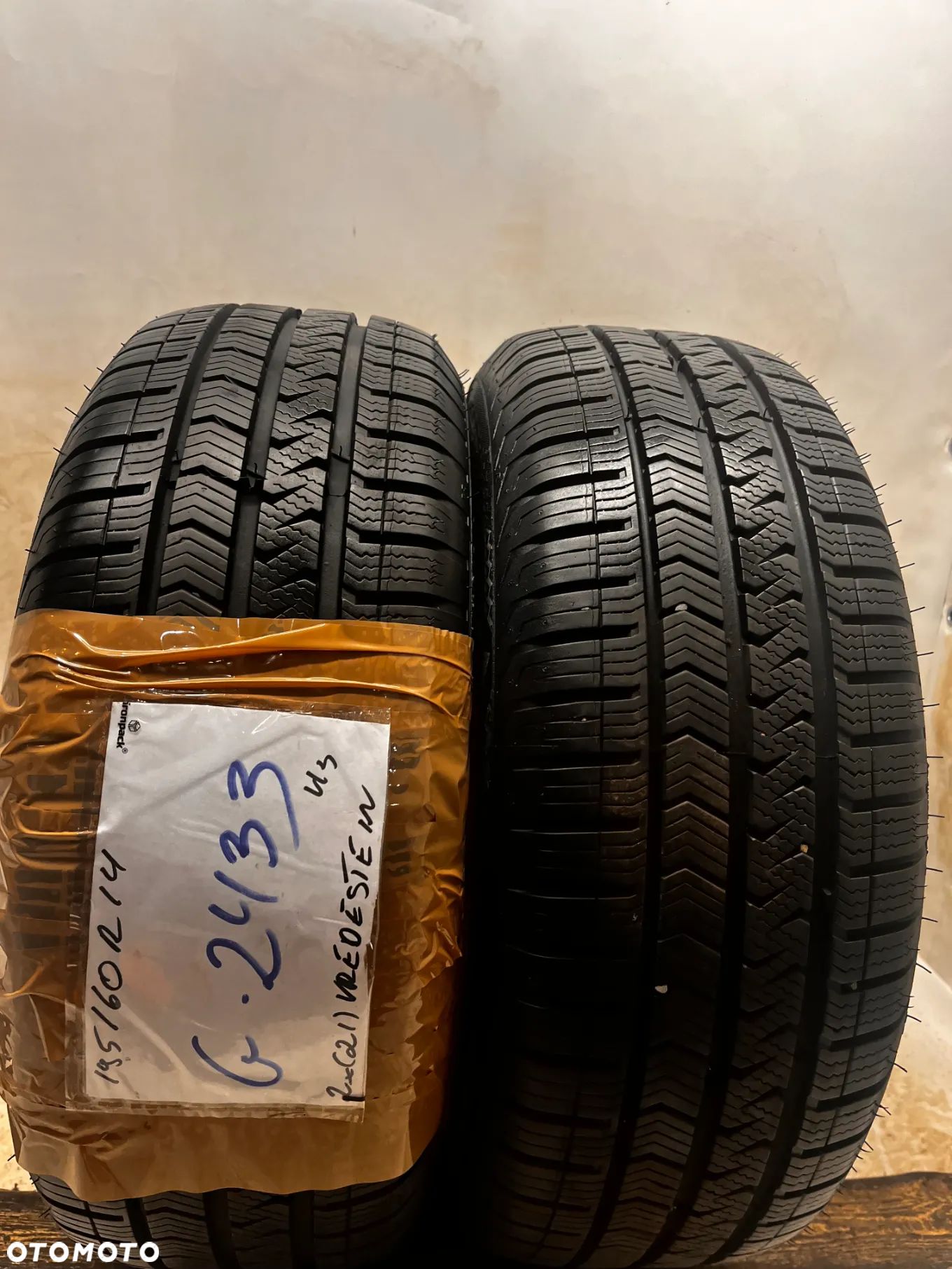 G-2433 195/60R14 86H VREDESTEIN QUATRAC 5 - 1