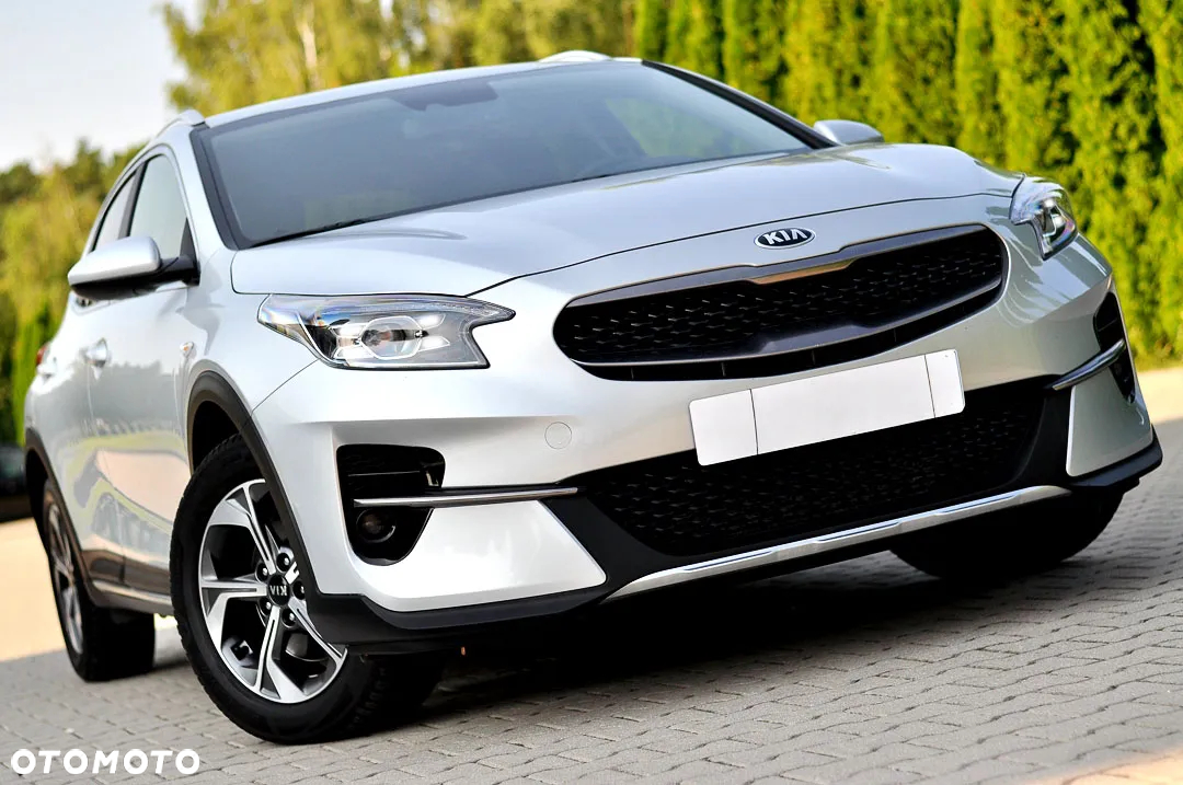 Kia XCeed 1.6 CRDi SCR L Business Line - 2