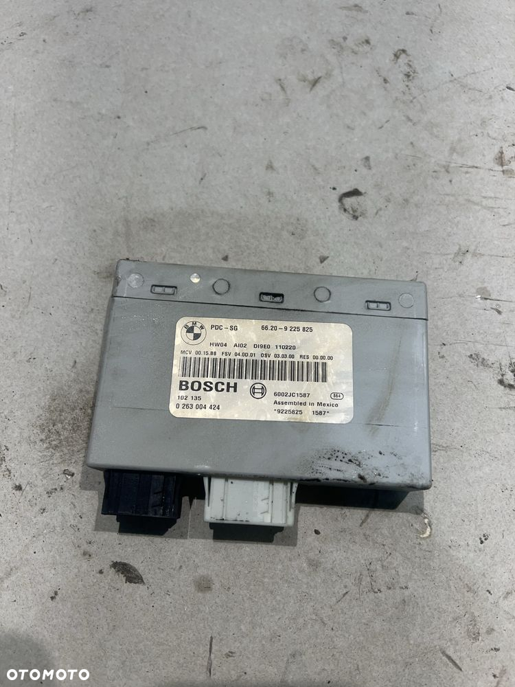 Moduł czujników parkowania  pdc parki bmw e90 e91 e93 - 3