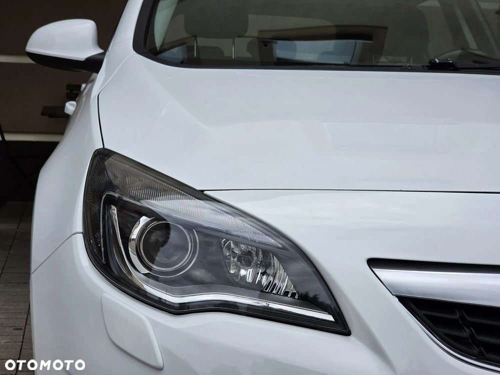 Opel Astra 1.4 Turbo Cosmo - 21