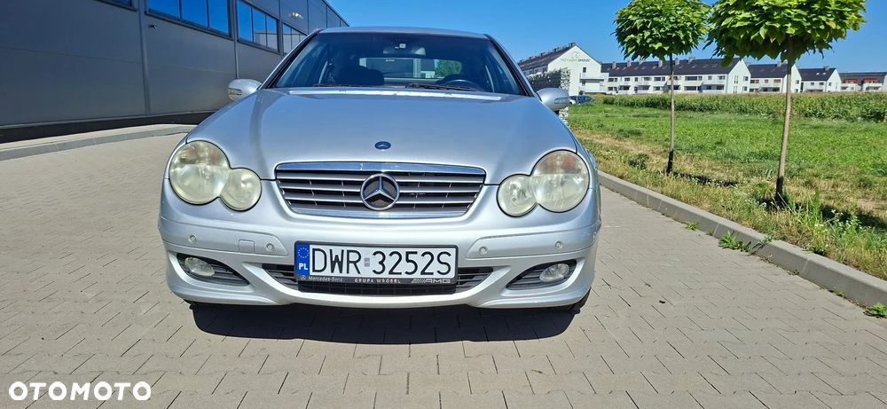 Mercedes-Benz Klasa C 180 Kompressor - 15