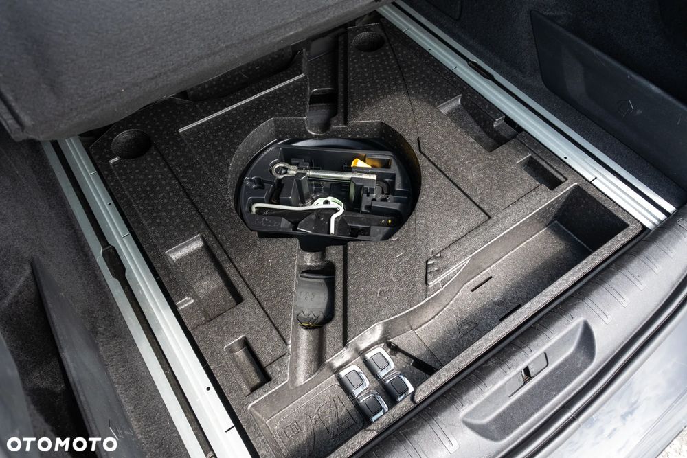 Peugeot 308 1.2 PureTech GPF GT Pack S&S - 37