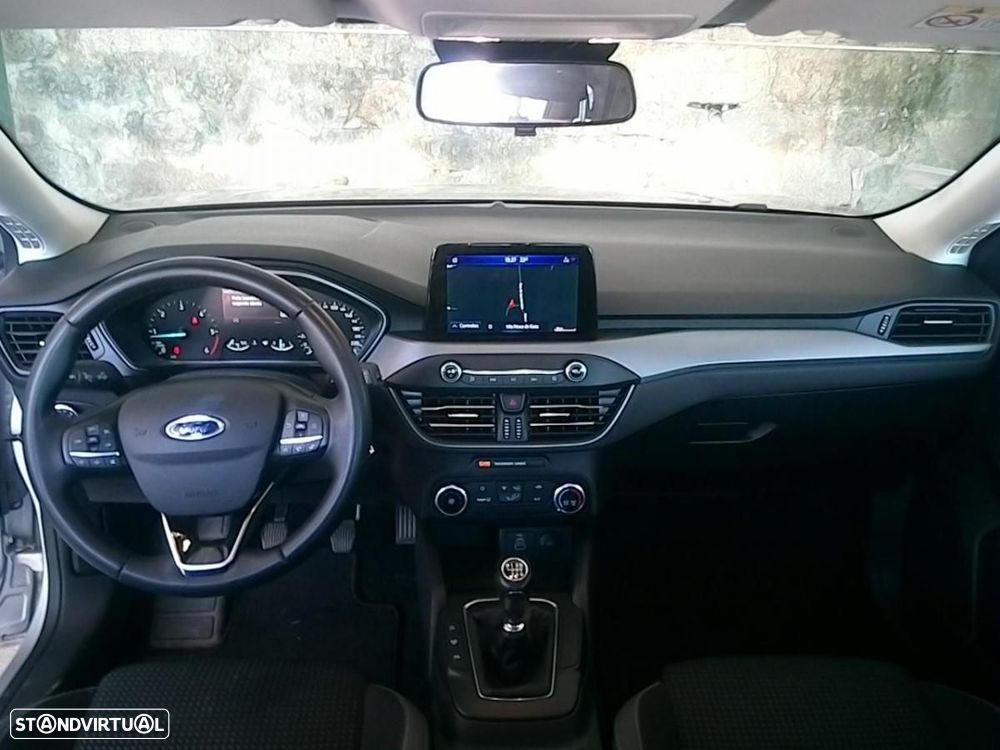 Ford Focus 1.5 TDCi ECOBlue Connected - 6