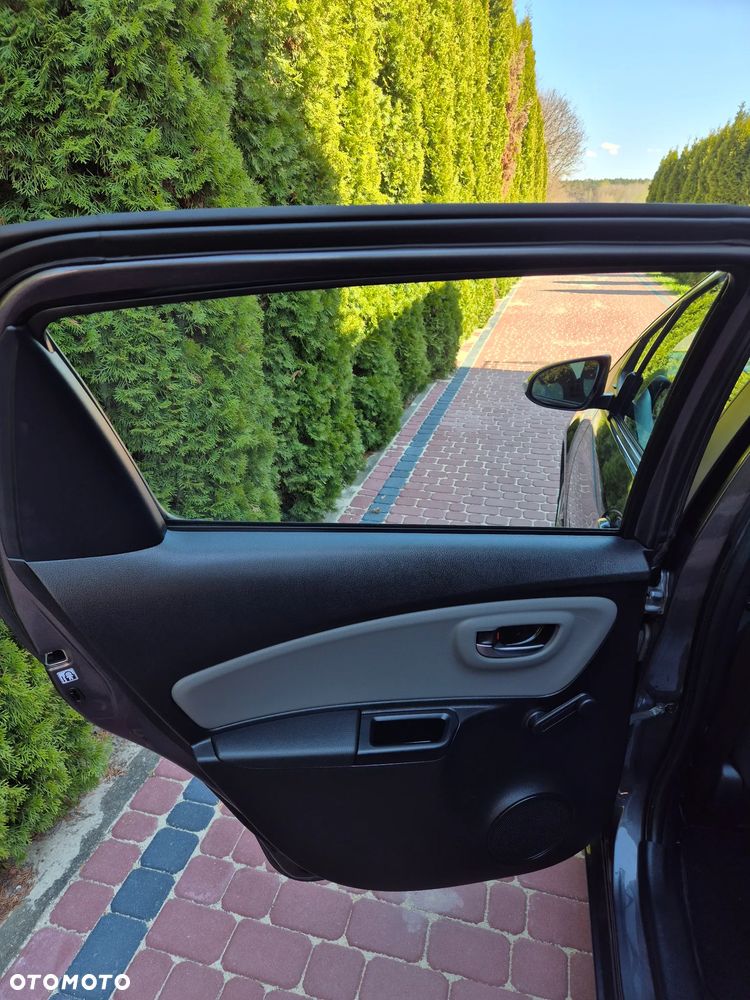 Toyota Yaris 1.0 Active - 19