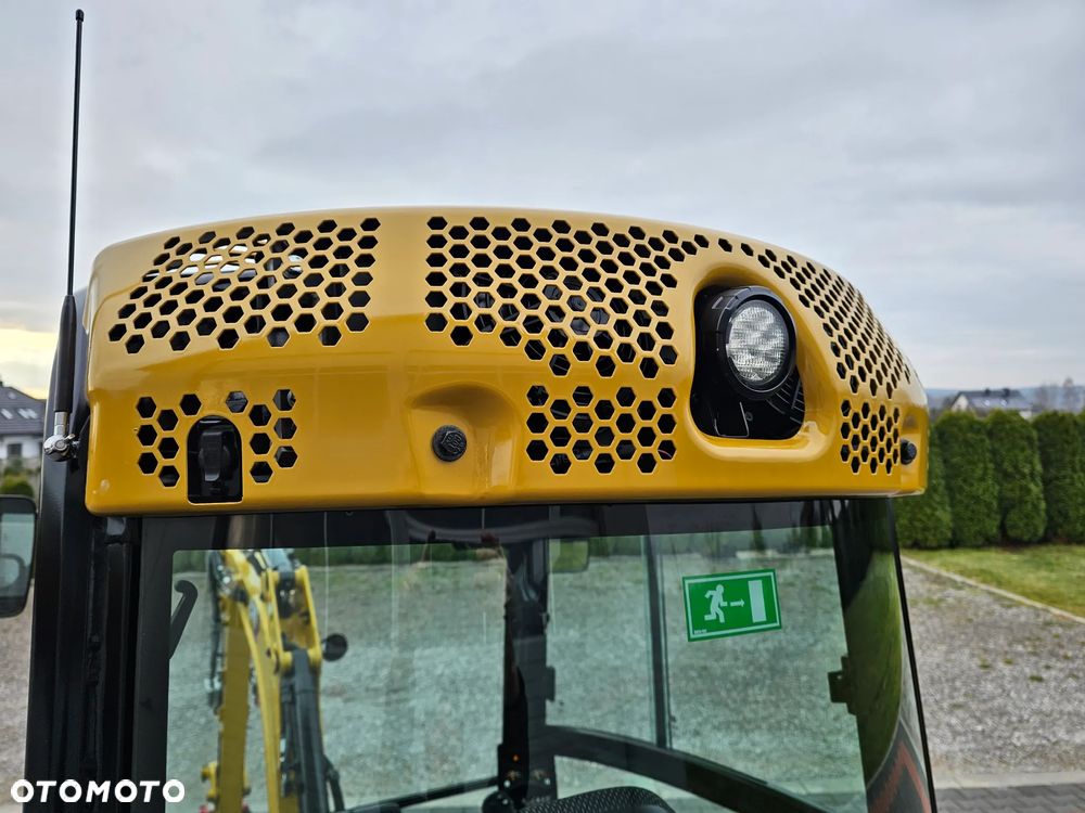 Caterpillar 301.8 05A - 17