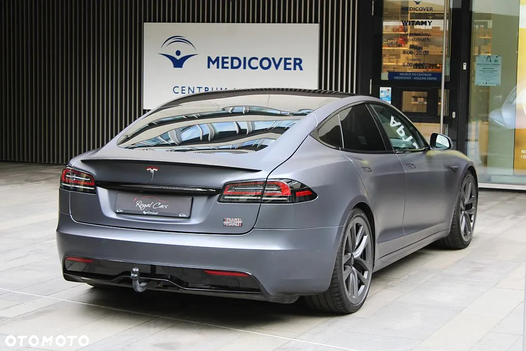 Tesla Model S Plaid - 4