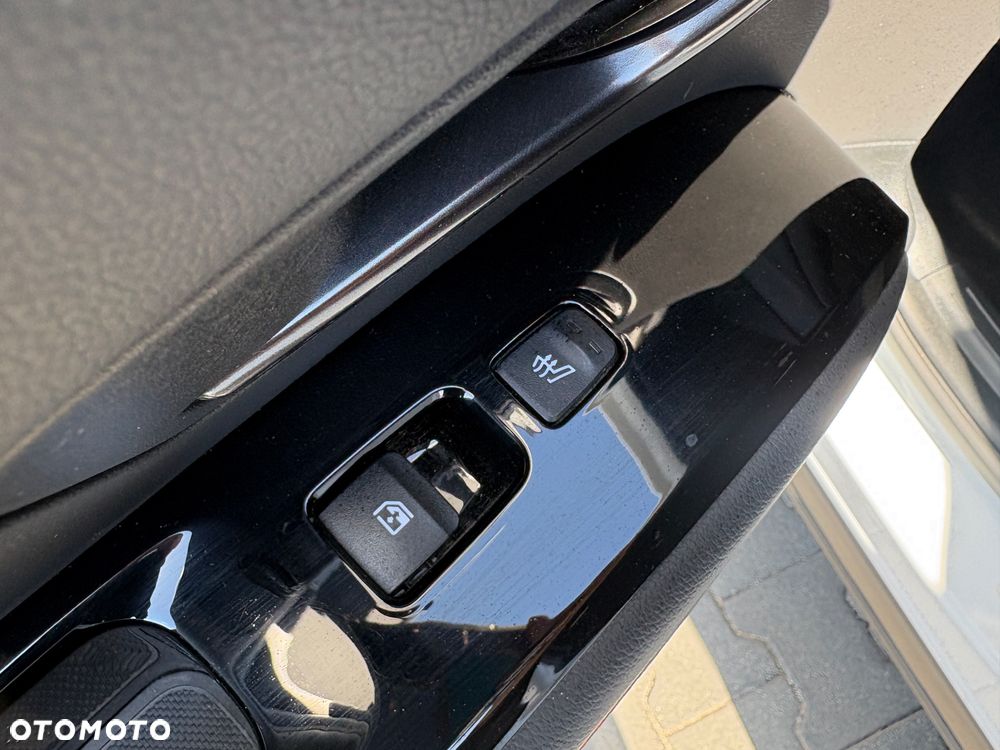 Hyundai Tucson 1.6 T-GDi HEV 2WD N Line - 28